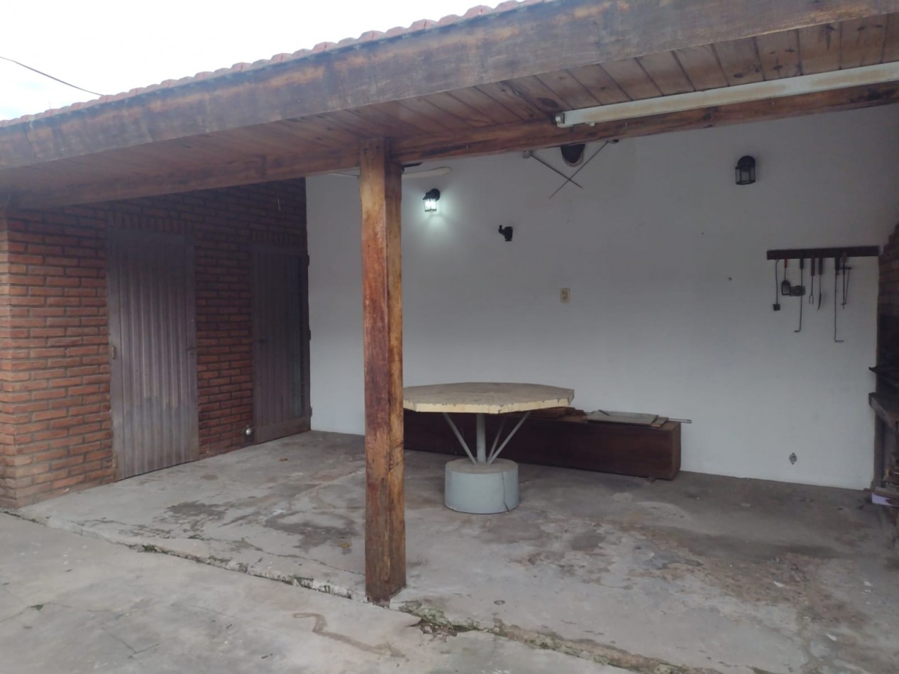 CASA DE 2 DORMITORIOS EN BARRIO EL CORTIJO DE MALVINAS ARGENTINAS