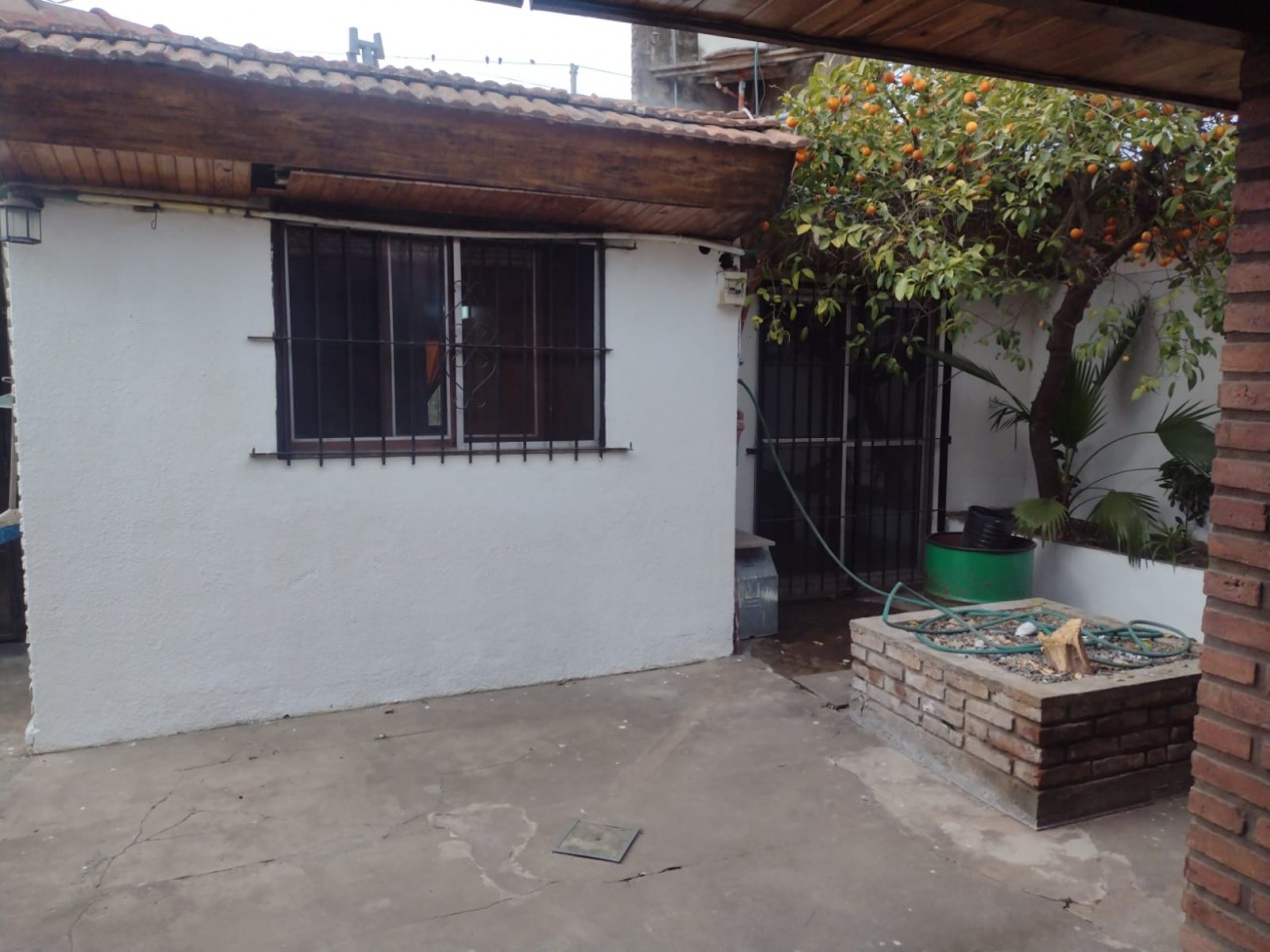 CASA DE 2 DORMITORIOS EN BARRIO EL CORTIJO DE MALVINAS ARGENTINAS