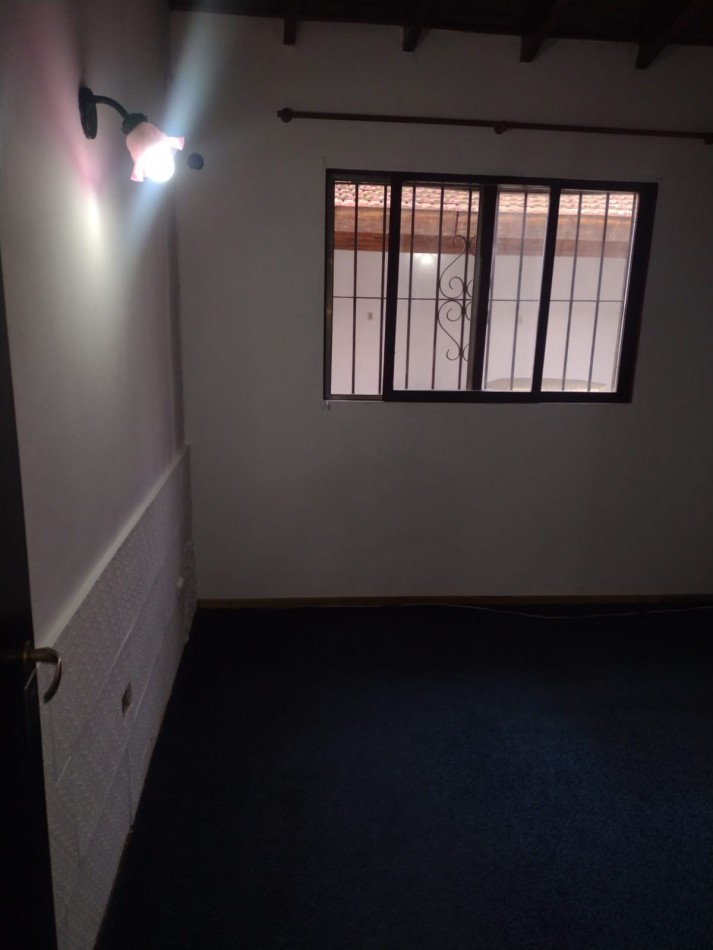 CASA DE 2 DORMITORIOS EN BARRIO EL CORTIJO DE MALVINAS ARGENTINAS