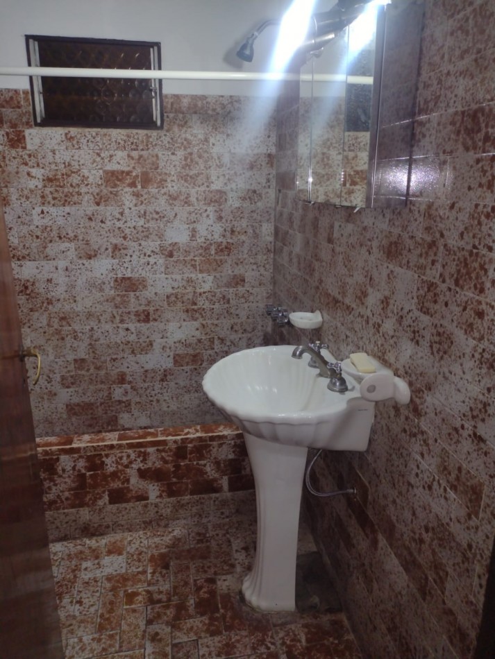 CASA DE 2 DORMITORIOS EN BARRIO EL CORTIJO DE MALVINAS ARGENTINAS