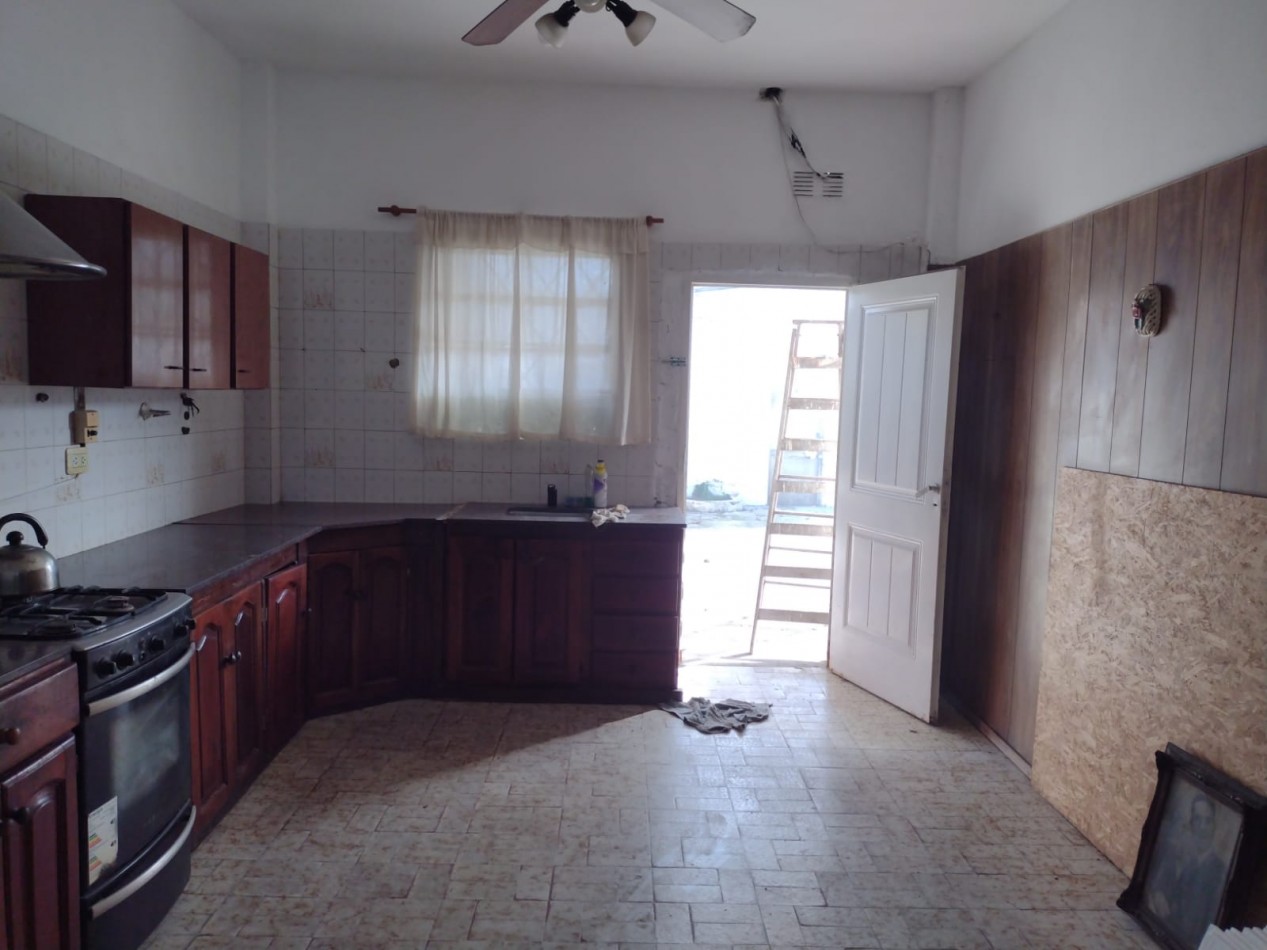 CASA EN JOSE C. PAZ DE 2 DORMITORIOS A 250 METROS DE RUTA 8