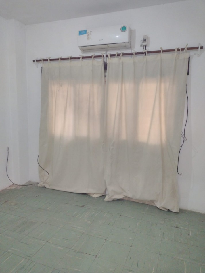 CASA EN JOSE C. PAZ DE 2 DORMITORIOS A 250 METROS DE RUTA 8