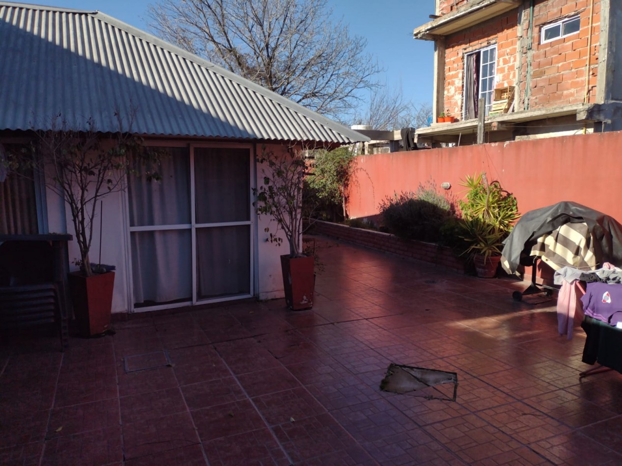CHALET EN LOS POLVORINES