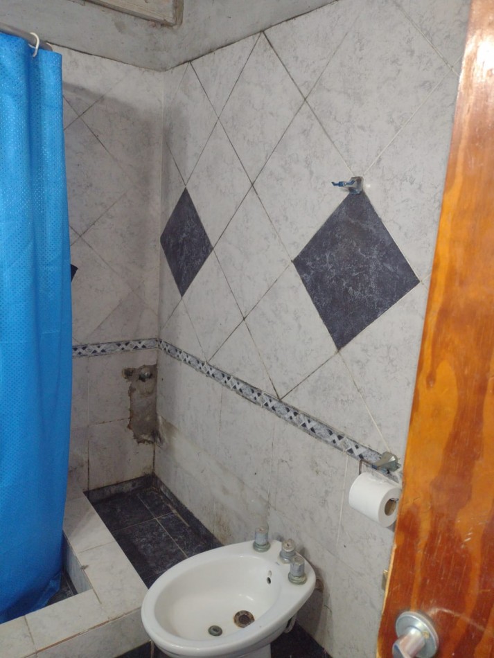 CASA EN BARRIO ALBERDI - JOSE C. PAZ