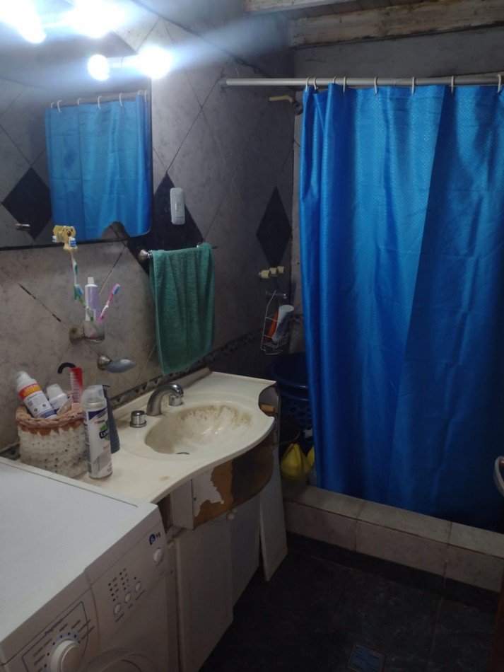 CASA EN BARRIO ALBERDI - JOSE C. PAZ