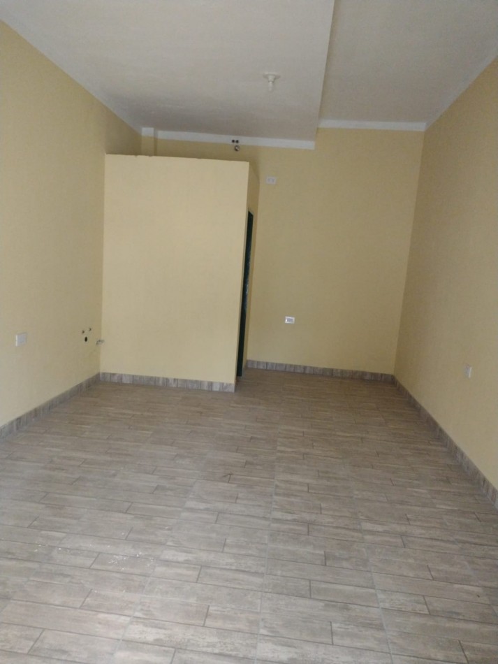 EXCELENTES LOCALES A ESTRENAR EN JOSE C. PAZ ! 