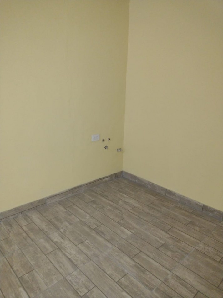 EXCELENTES LOCALES A ESTRENAR EN JOSE C. PAZ ! 