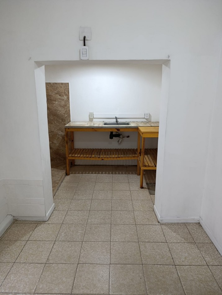 DEPTO 2 DORMITORIOS SOBRE AV. GASPAR CAMPOS.