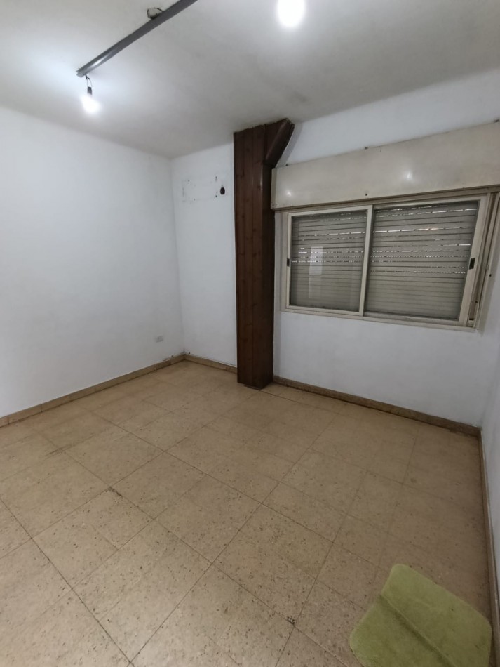 DEPTO 2 DORMITORIOS SOBRE AV. GASPAR CAMPOS.