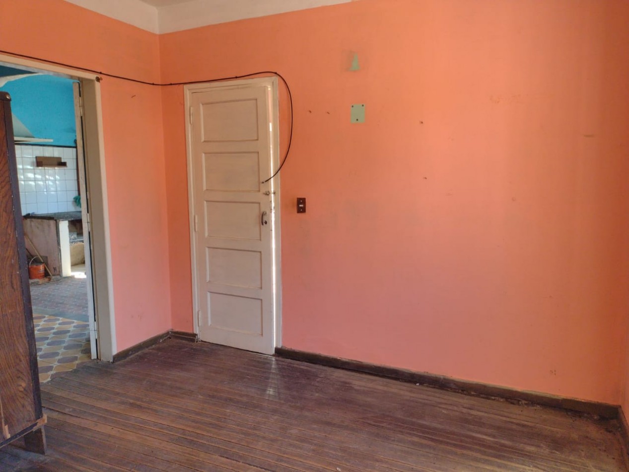 OPORTUNIDAD! CASA DE 2 DORMITORIOS EN JOSE C. PAZ A 200 MTS DE RUTA 197. 