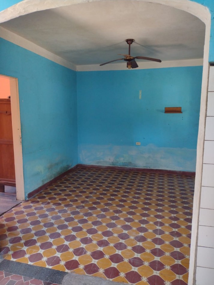 OPORTUNIDAD! CASA DE 2 DORMITORIOS EN JOSE C. PAZ A 200 MTS DE RUTA 197. 