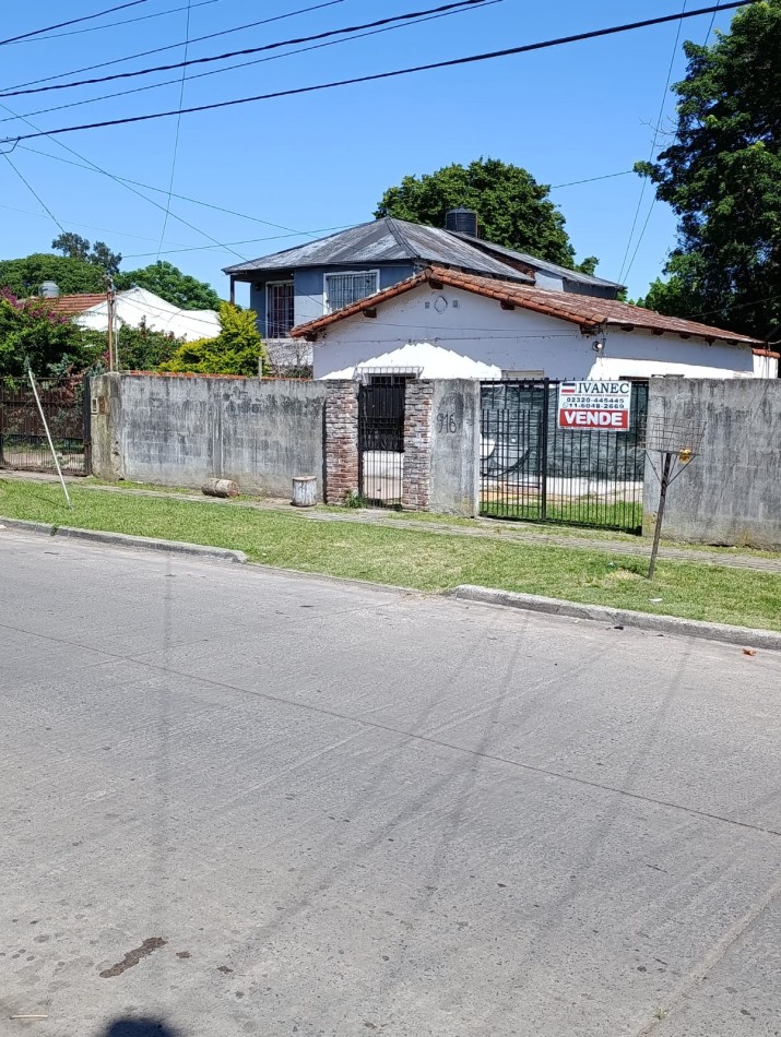 OPORTUNIDAD! CASA DE 2 DORMITORIOS EN JOSE C. PAZ A 200 MTS DE RUTA 197. 