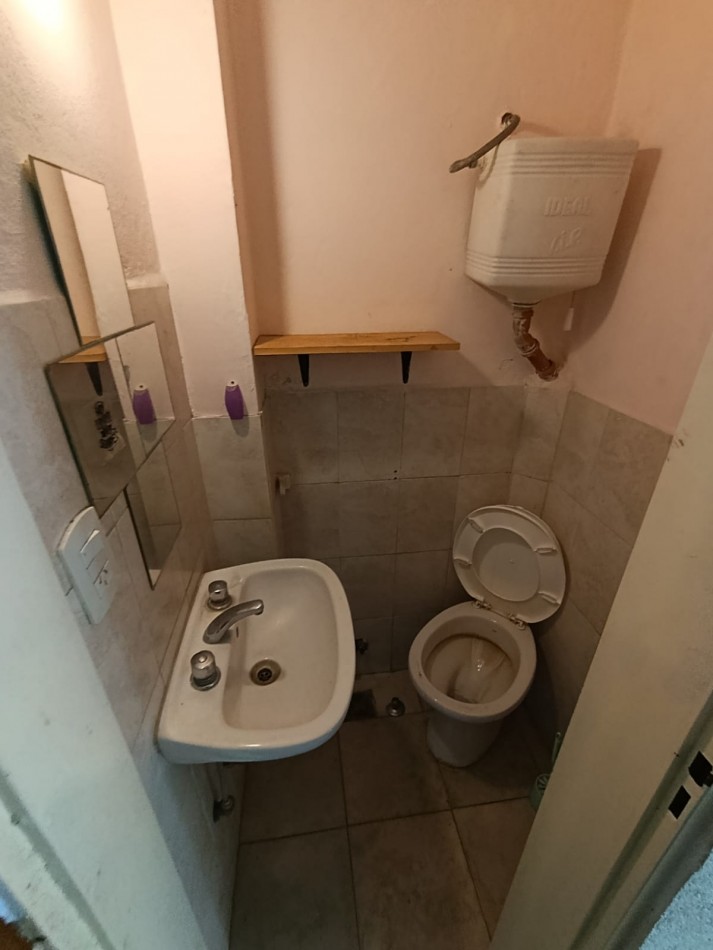 DUPLEX 2 DORMITORIOS A METROS DE AV. PTE. PERON. 