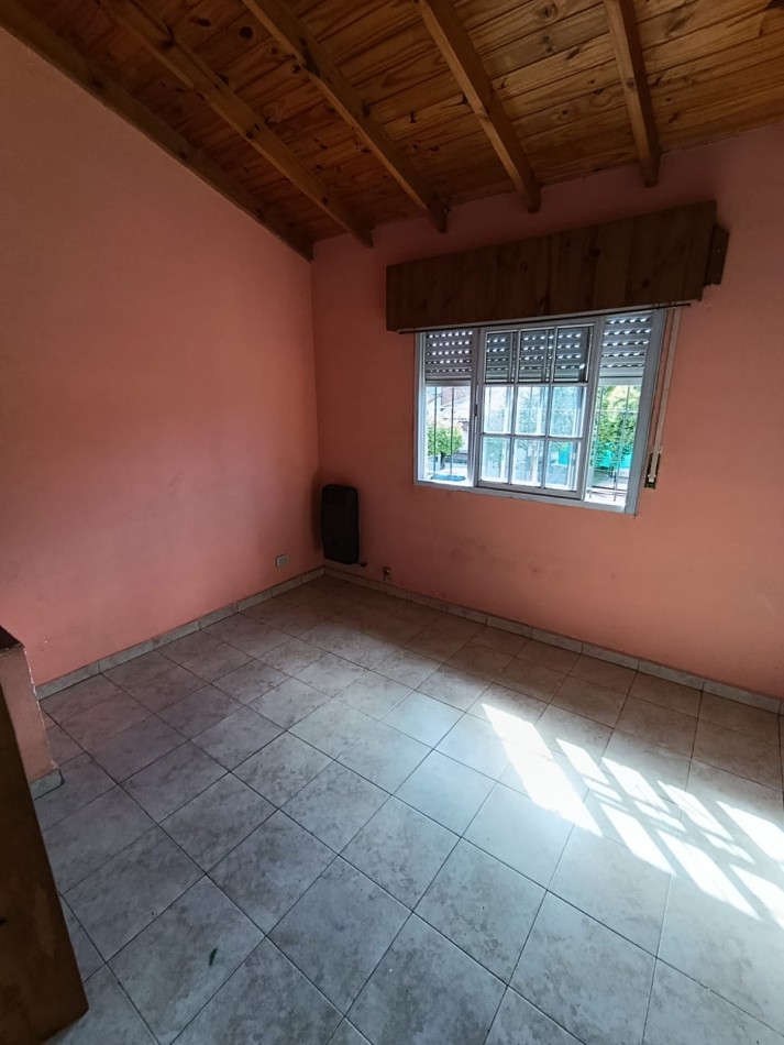 DUPLEX 2 DORMITORIOS A METROS DE AV. PTE. PERON. 