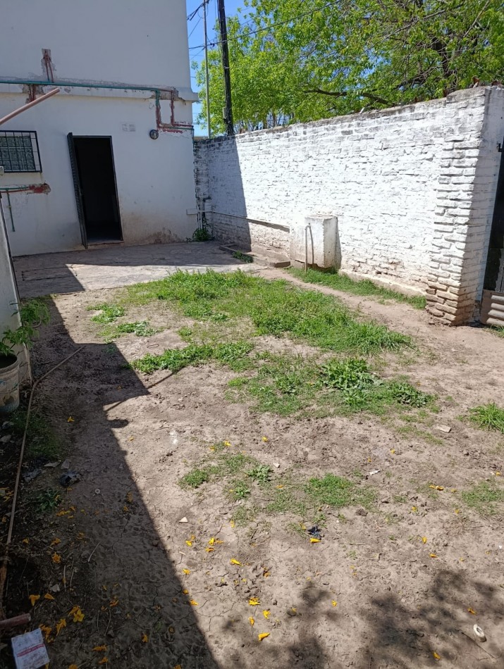 DUPLEX A 100 METROS DE AV. GASPAR CAMPOS Y PUEYRREDON