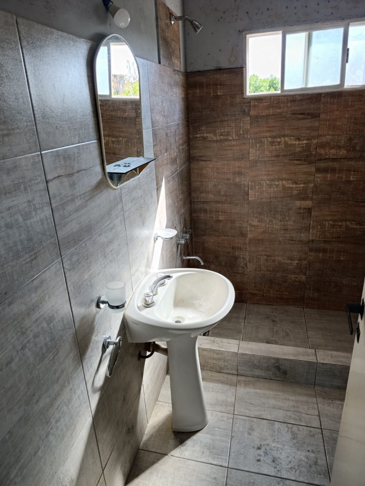 DUPLEX A 100 METROS DE AV. GASPAR CAMPOS Y PUEYRREDON