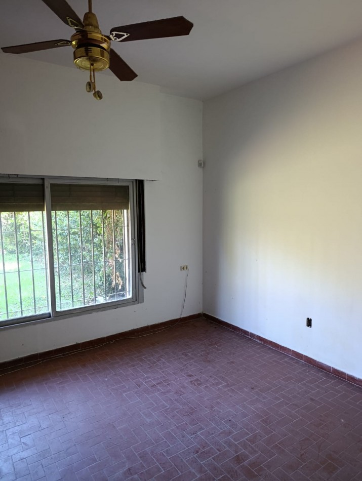 CASA EN JOSE C. PAZ - 2 DORMITORIOS - AMPLIO LOTE - ANTICIPO Y CUOTAS