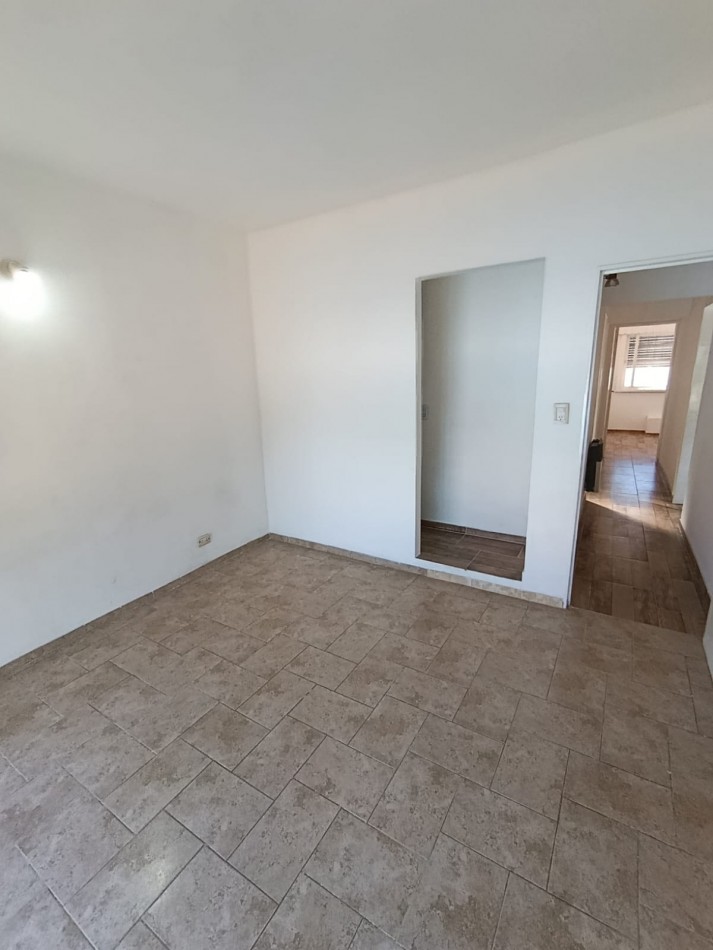 DEPARTAMENTO 3 DORMITORIOS Y COCHERA EN JOSE C. PAZ