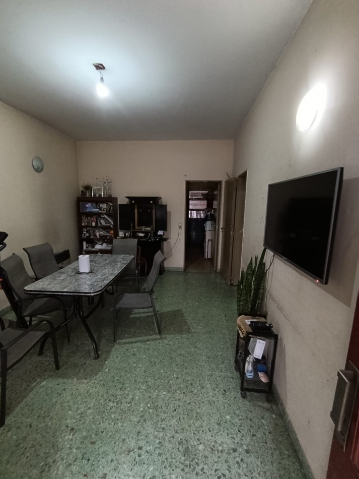 CASA DE 2 DORMITORIOS EN JOSE C. PAZ