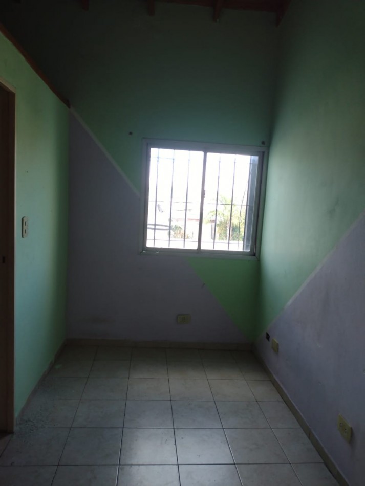 DUPLEX 2 DORMITORIOS A MTS. DE AV. PTE. PERON