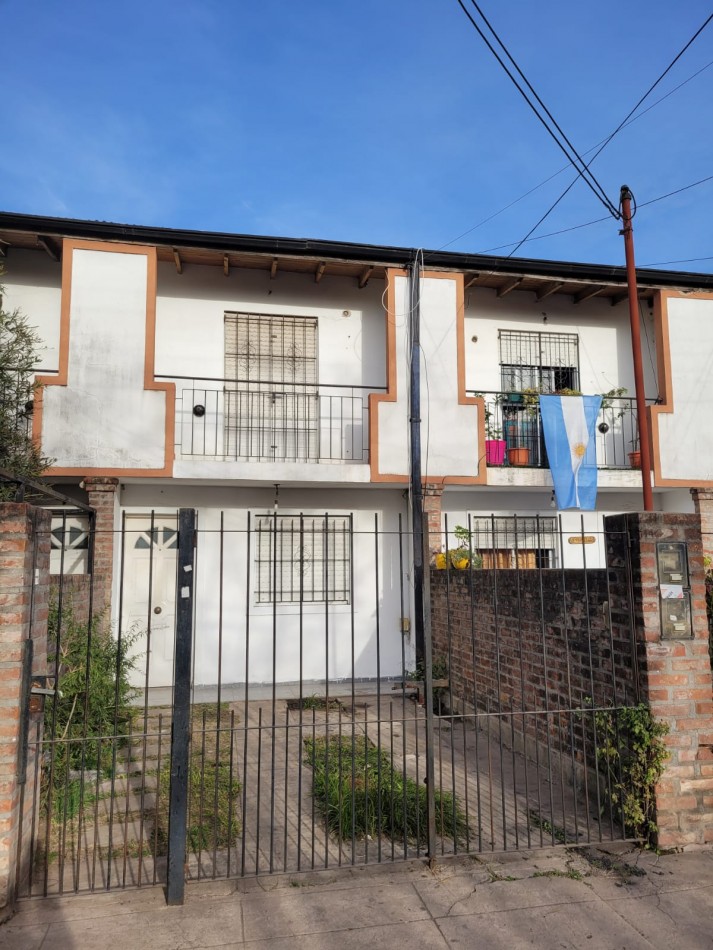 DUPLEX EN JOSE C PAZ