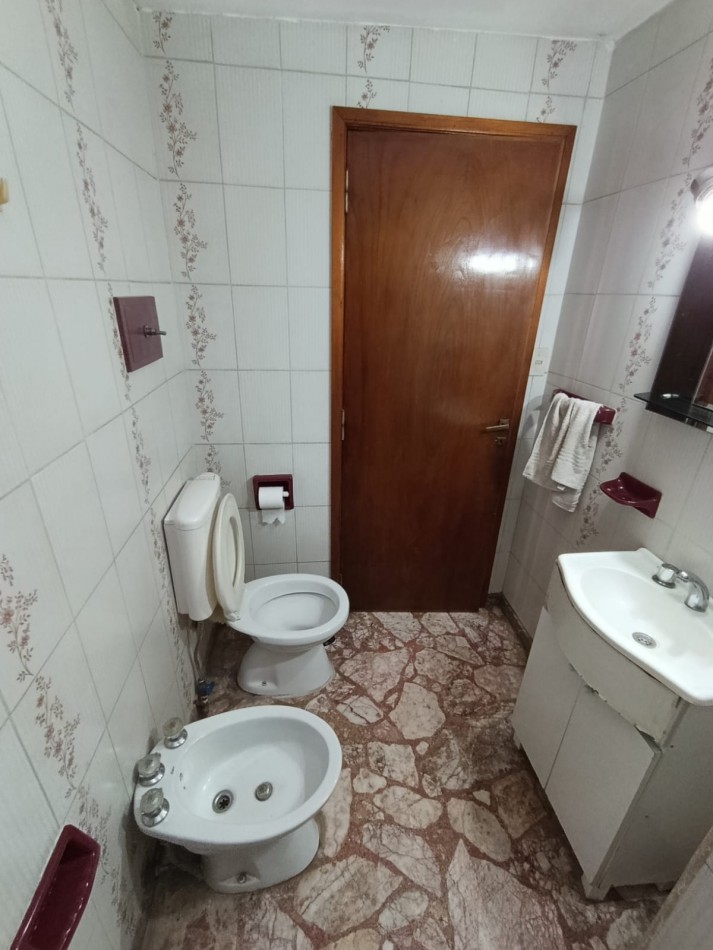APTO CREDITO HIPOTECARIO - CASA DE 2 DORMITORIOS