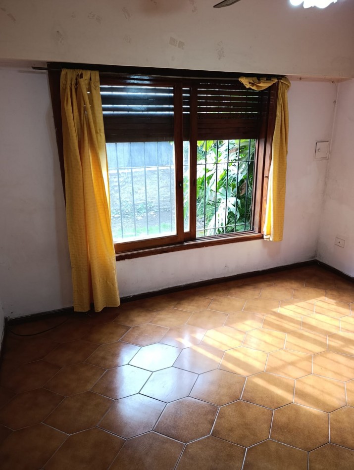 APTO CREDITO HIPOTECARIO - CASA DE 2 DORMITORIOS