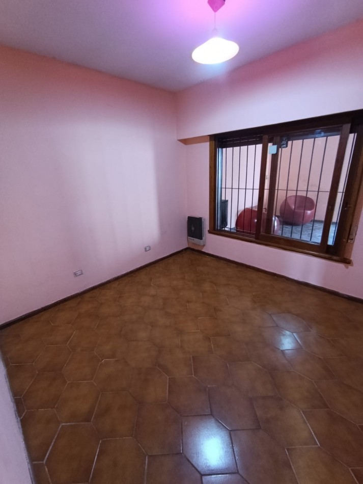 APTO CREDITO HIPOTECARIO - CASA DE 2 DORMITORIOS