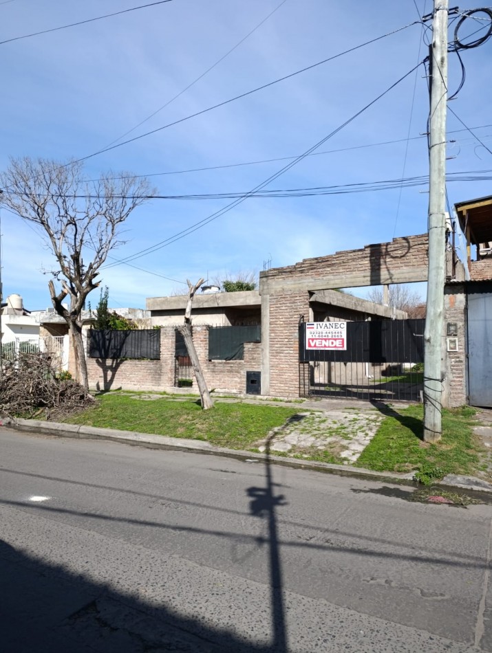 APTO CREDITO HIPOTECARIO - CASA DE 2 DORMITORIOS