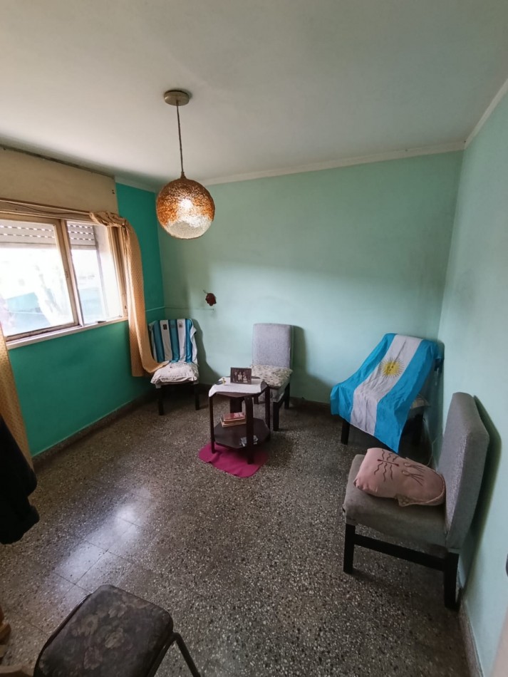 OPORTUNIDAD - DUPLEX DOS DORMITORIOS EN JOSE C. PAZ