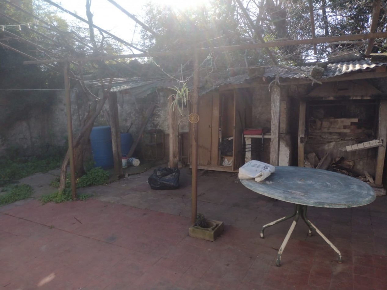 CASA EN VENTA 2 DORMITORIOS EN JOSE C PAZ. 