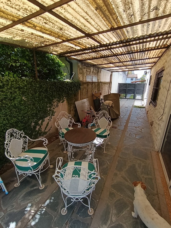 HERMOSA CASA 2 DORMITORIOS