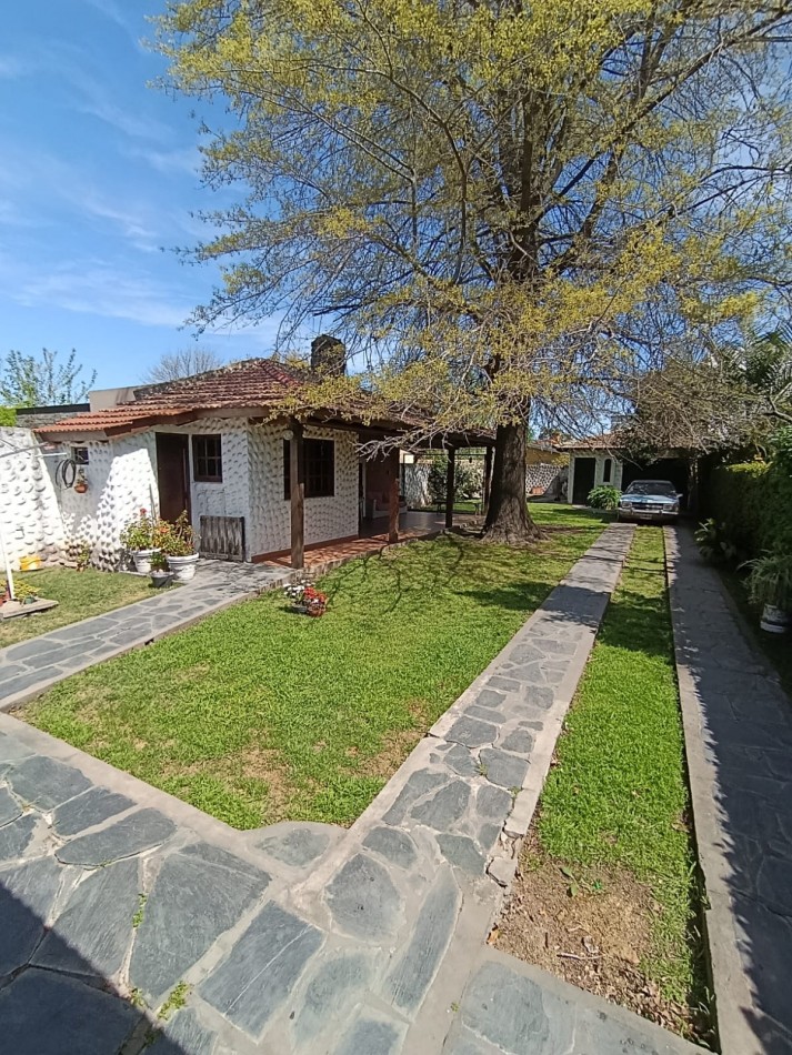 HERMOSA CASA 2 DORMITORIOS