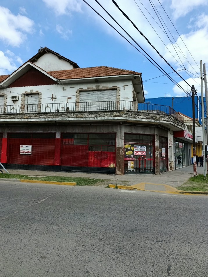 EXCELENTE LOCAL SOBRE RUTA 197!