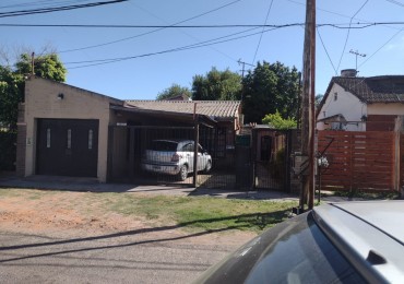 DOS CASAS EN UN LOTE DE TERRENO A METROS DE AV. PTE. PERON.